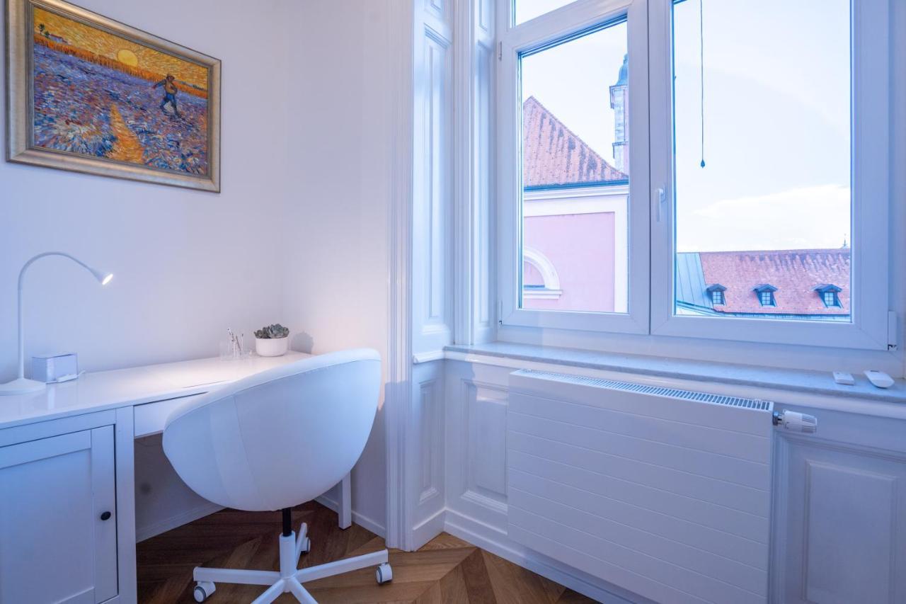Downtown Luxury Retreat Apartment Laibach